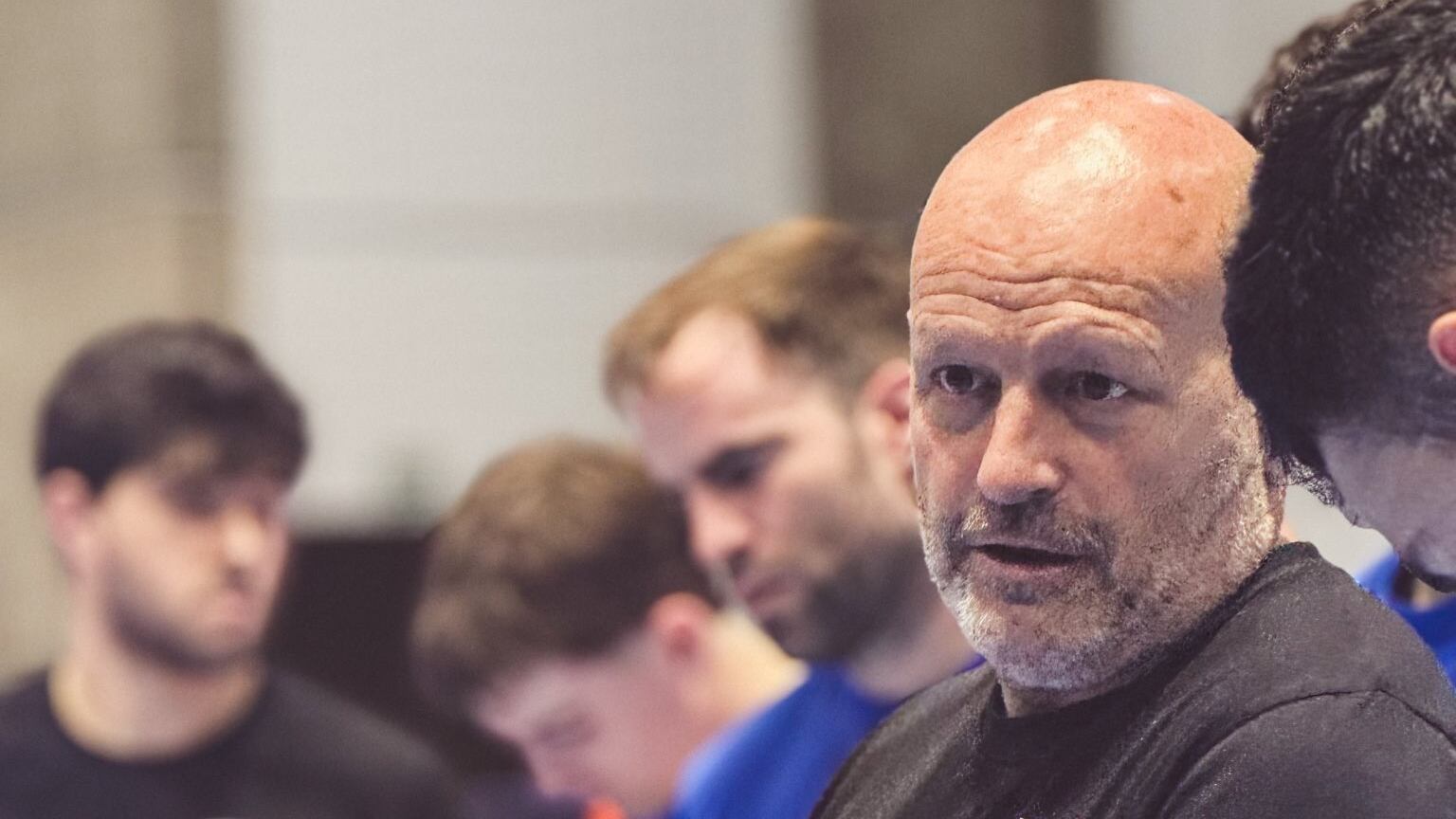 Fernando Latorre, técnico del Horneo Eón Alicante, en el Pitiu Rochel. Foto: Horneo Eón Alicante