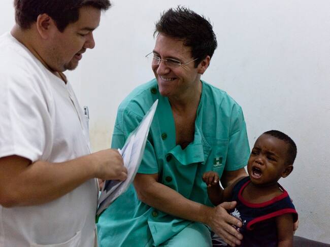 El Dr. Iván Mañero, creo la fundación que lleva su nombre. Una ONG que trabaja en Guinea Bissau.