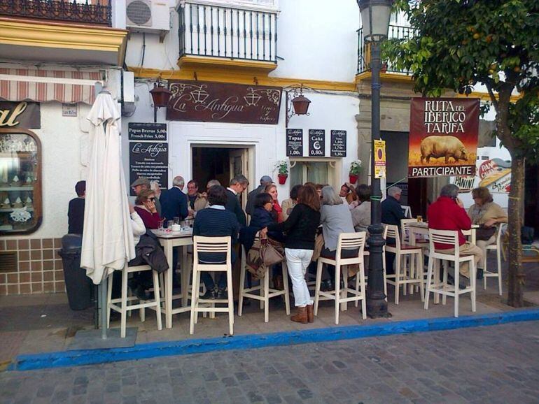 Un bar de Tarifa en la Ruta del Ibérico 2015