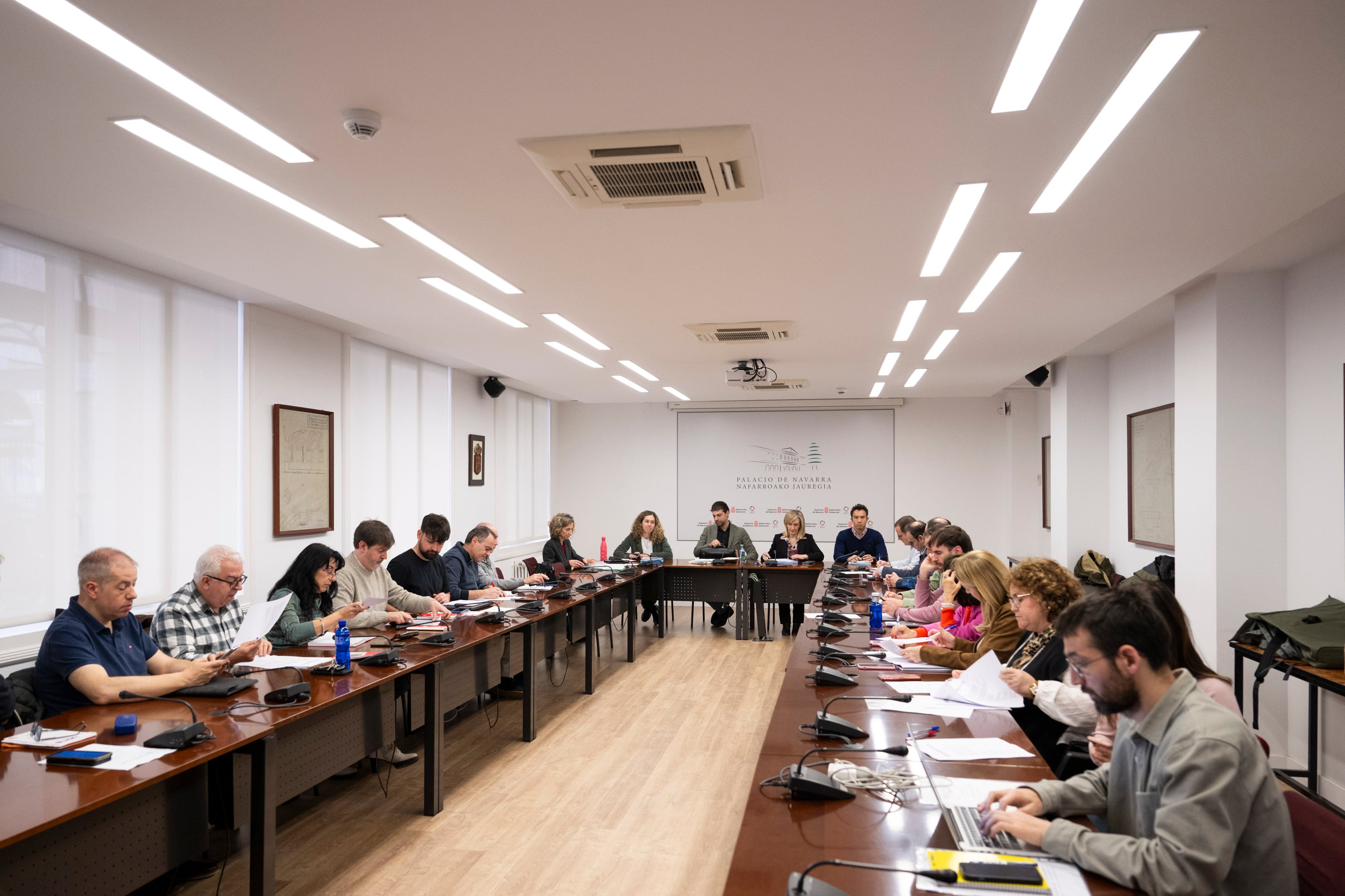 Reunión de la Mesa General de la Función Pública de Navarra