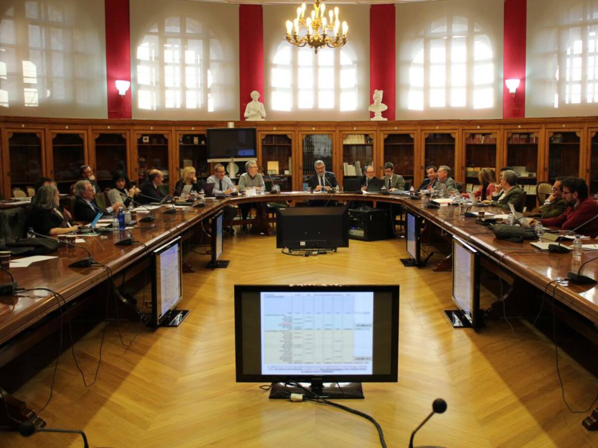 La Universidad de Zaragoza mantiene su oferta de plazas