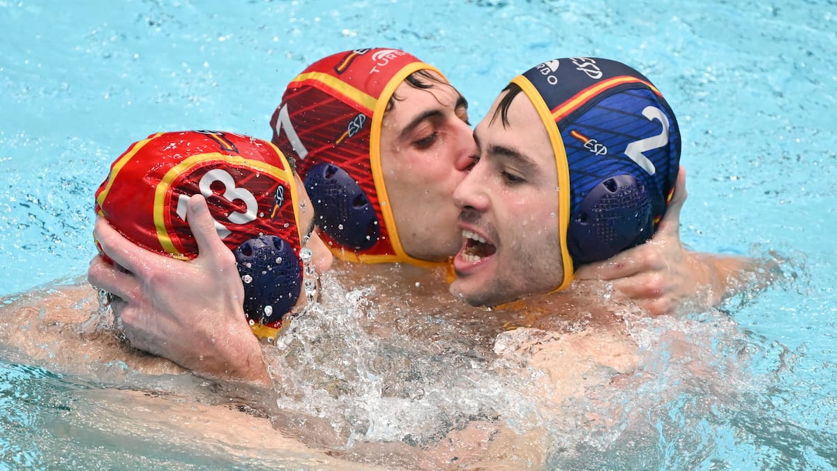 Otro oro más para Navarra con Alberto Munarriz en el europeo de waterpolo