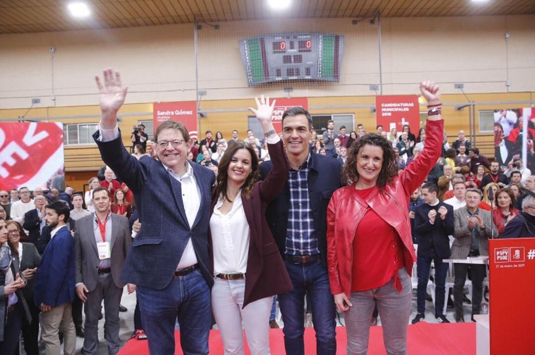 Ximo Puig, Sandra Gómez, Pedro Sánchez y Mercedes Caballero