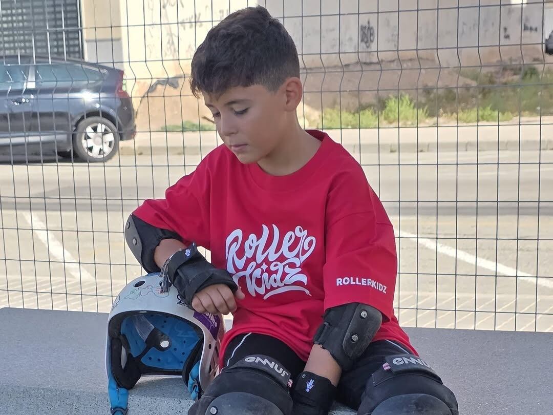 Alex Benito, deportista tomellosero que solicita la construcción de una pista de skate en la localidad