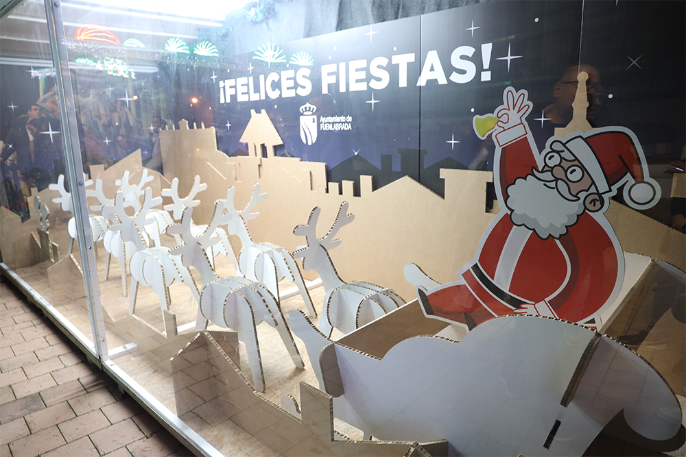 El rincón de Navidad Sostenible es uno de los atractivos de la decoración navideña en Fuenlabrada