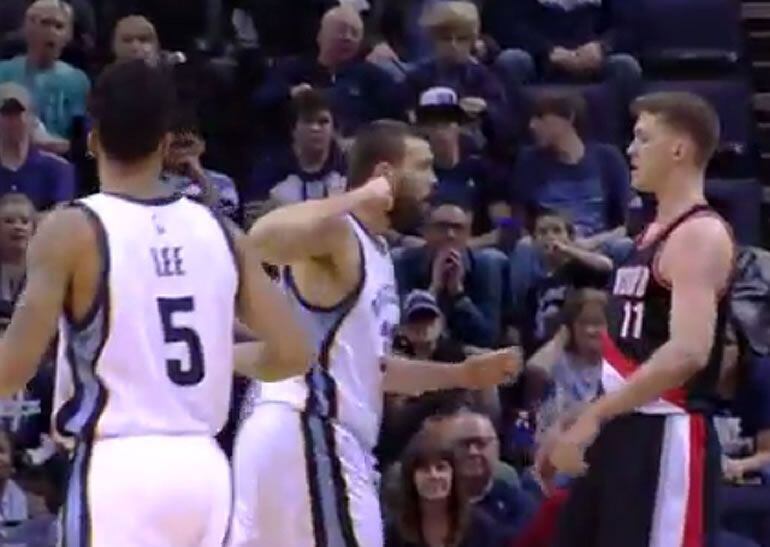 Marc Gasol, durante su enfrentamiento con Leonard