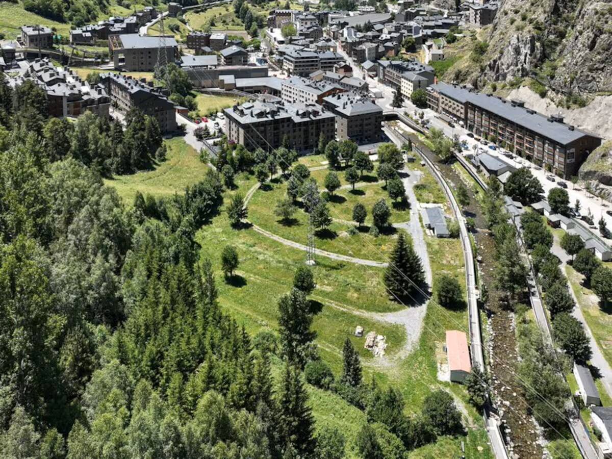 Canillo declara desert el concurs del telefèric del pont tibetà