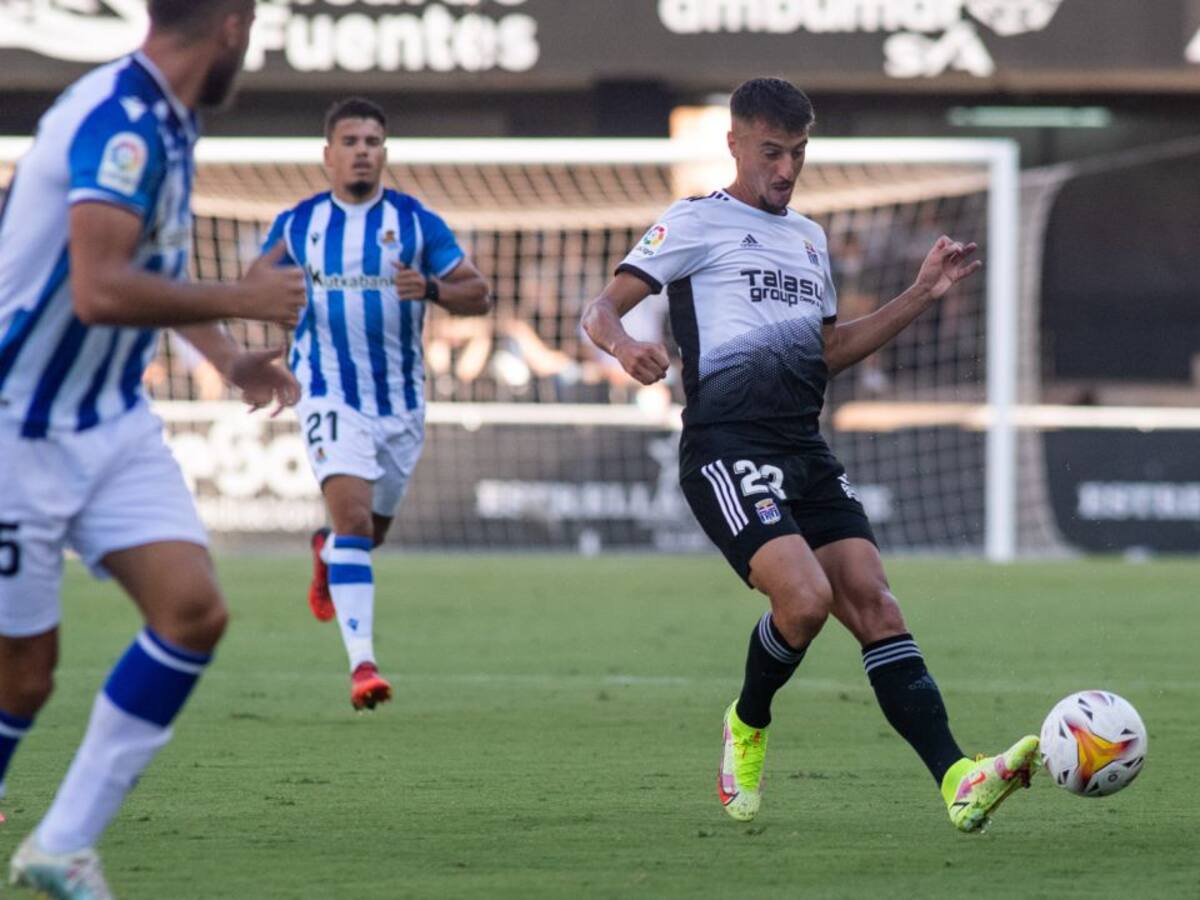 Sergio Tejera sufre un esguince del ligamento interno en su rodilla derecha