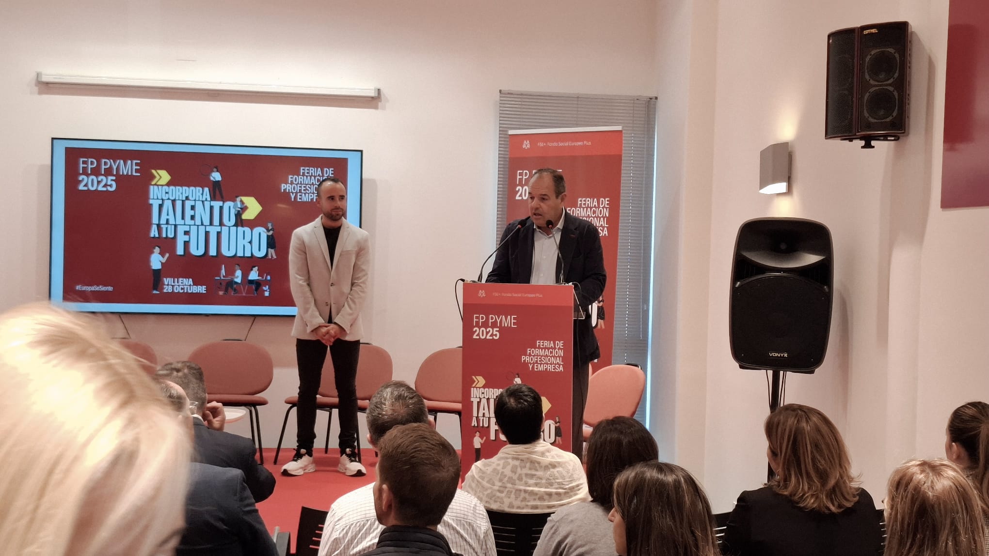 Momento de la feria FP Dual