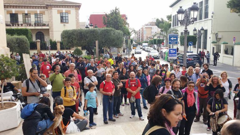 Marcha contra el proyecto Puerto Mediterráneo en Paterna