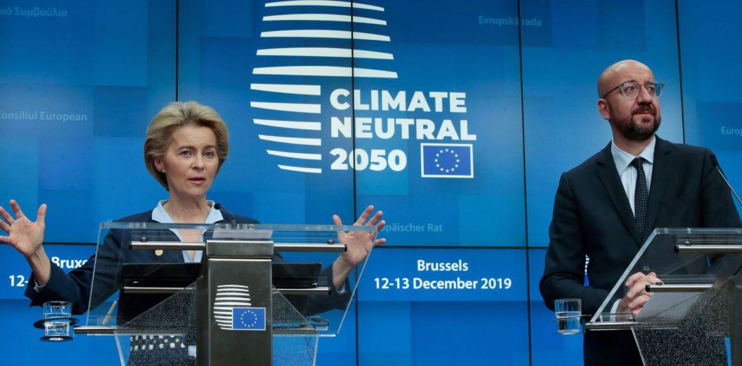 La presidenta de la Comisión Europea, Ursula Von der Leyen, y el presidente del Consejo Europeo, Charles Michel.