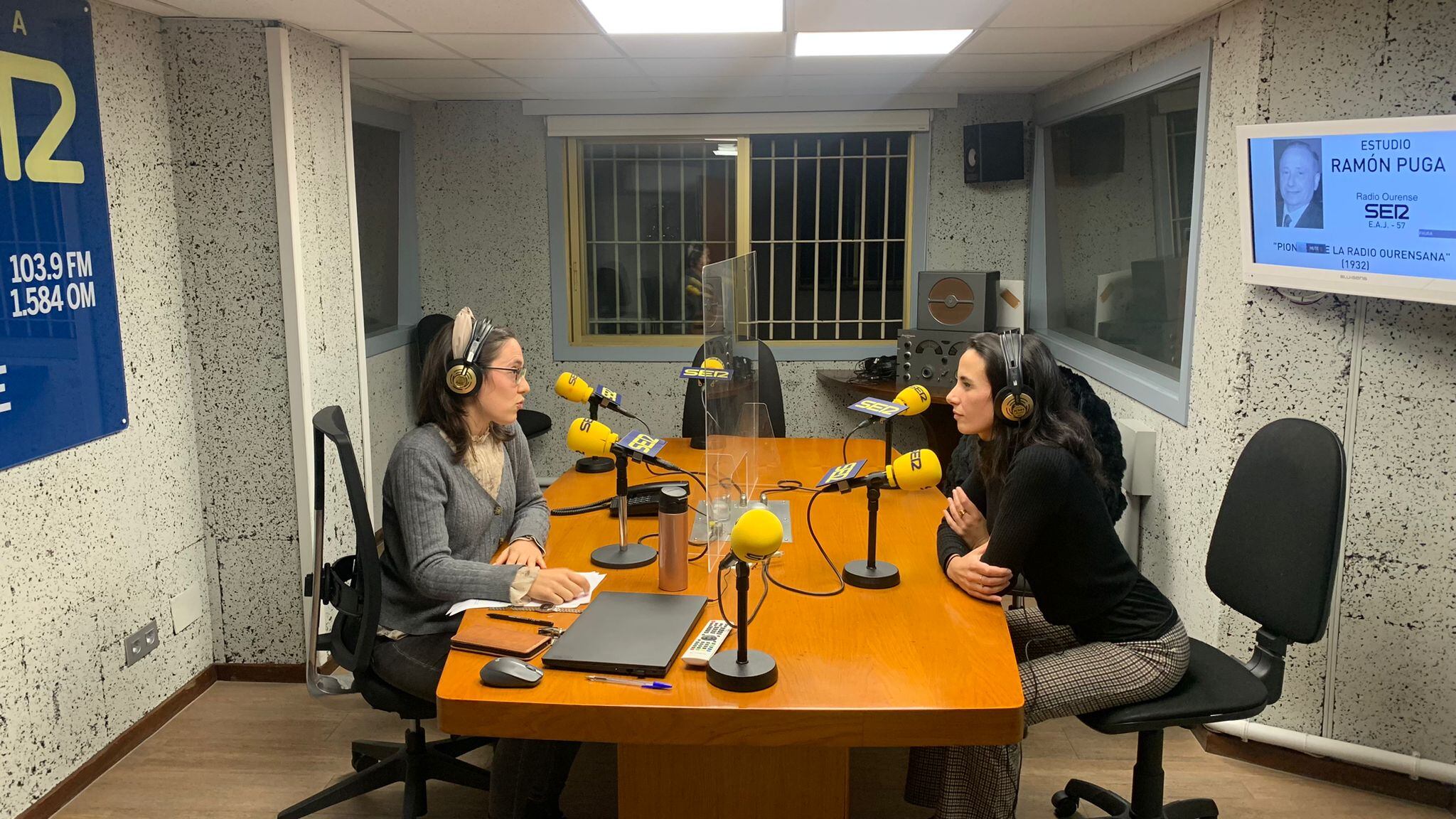 Antea Rodríguez na Entrevistada Secreta. dentro do programa La Ventana de Ourense