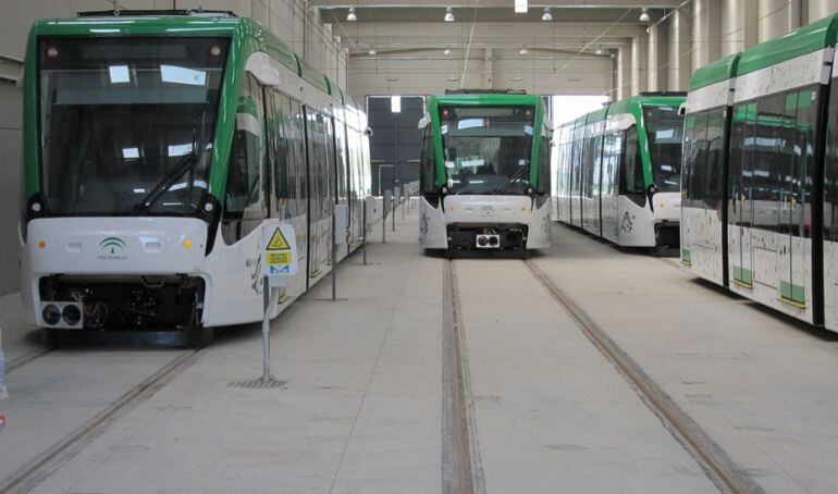 Las unidades del metro de Málaga en las cocheras