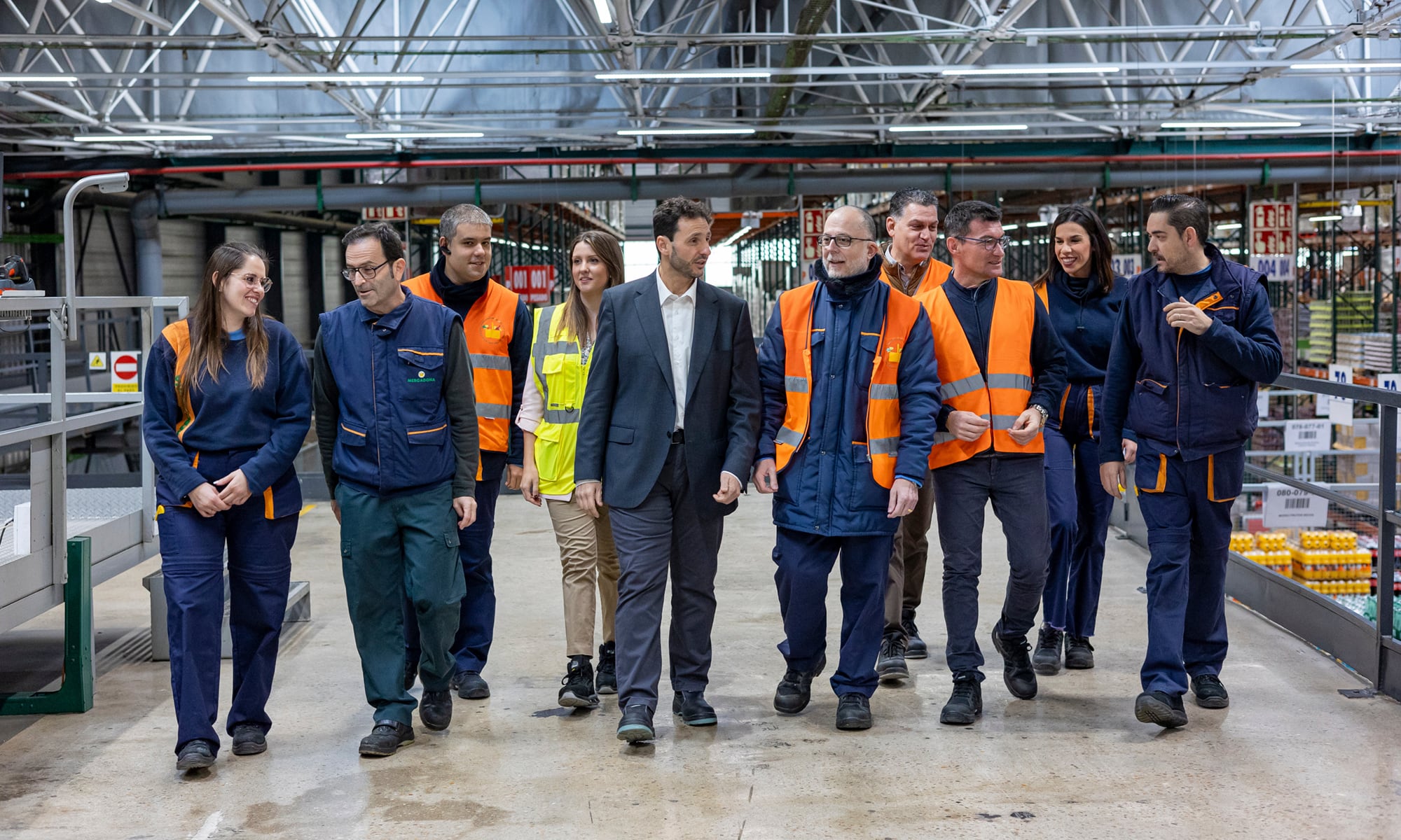 Gracias al compromiso de todas las personas que forman el Bloque Logístico de Ribarroja (Valencia), se consiguió que el incendio sufrido en el almacén de secos el 5 de julio de 2023 tuviera el menor impacto posible en el servicio a “El Jefe”.