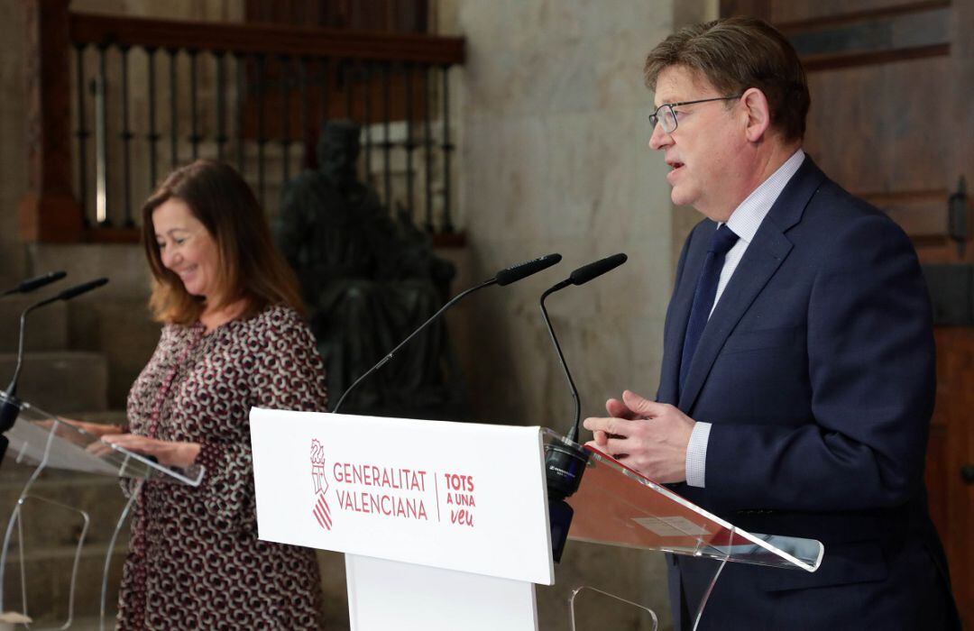 El president de la Generalitat Valenciana Ximo Puig y la presidenta del Govern Balear Francina Armengol