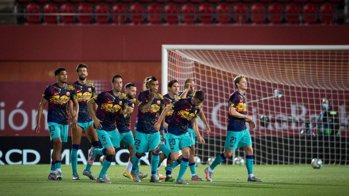 Podrien sancionar al Barça per sortir tard als escalfaments!