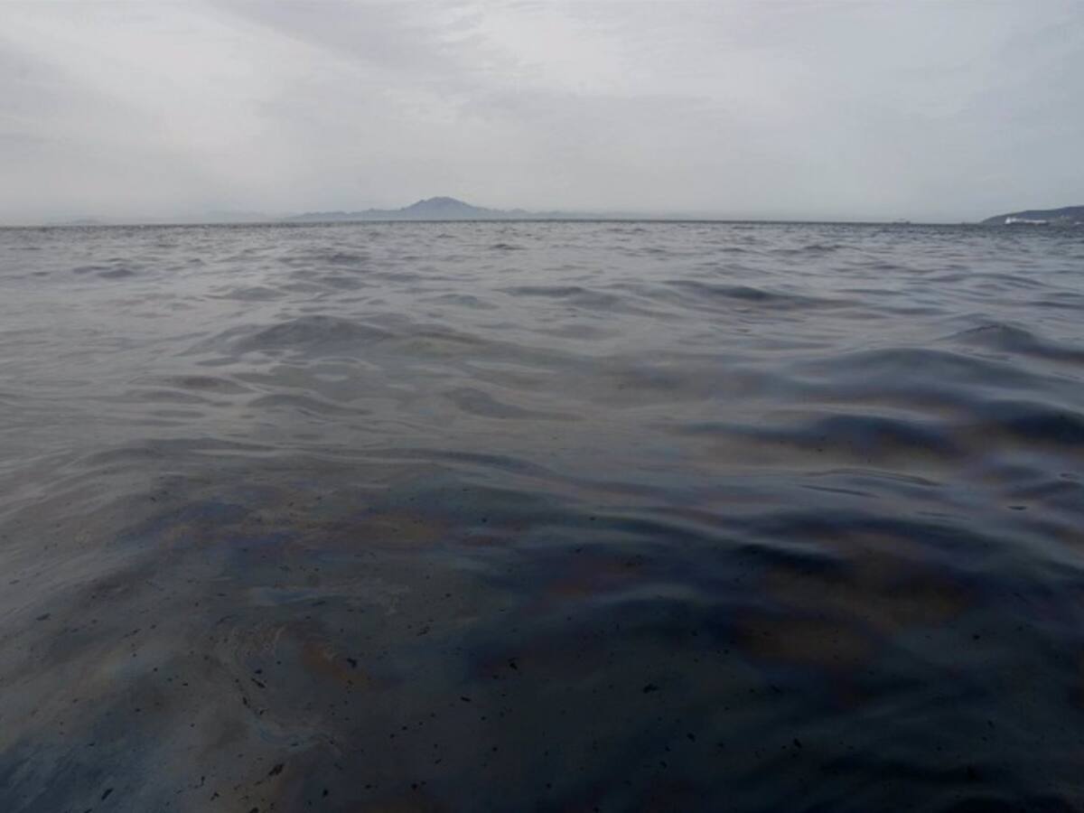 La Junta tiene sus medios preparados para evitar una 'catástrofe' ambiental por el vertido