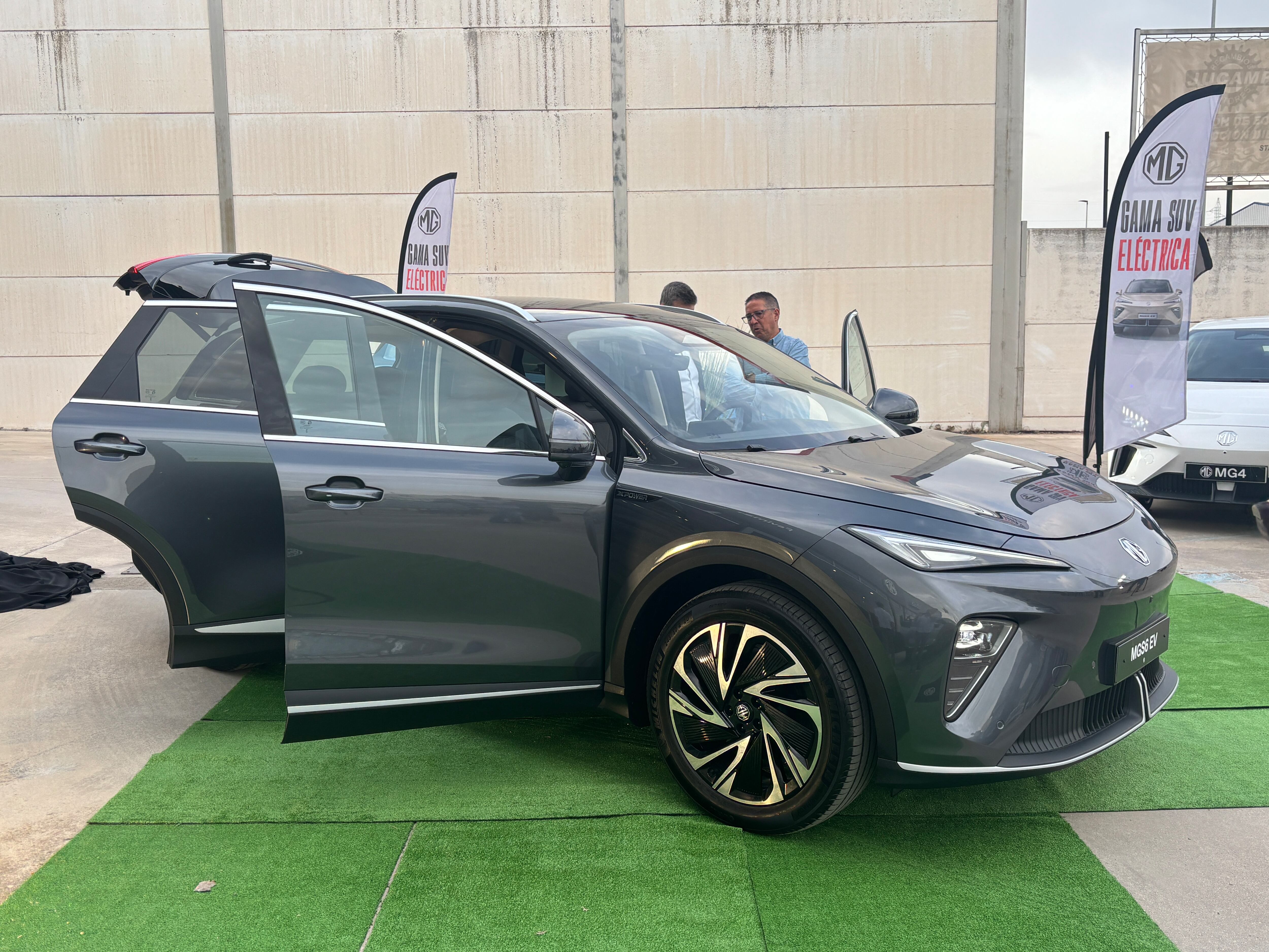 MG Fevimar Jaén presenta en Úbeda presenta oficialmente los nuevos MG S6 y MG S9