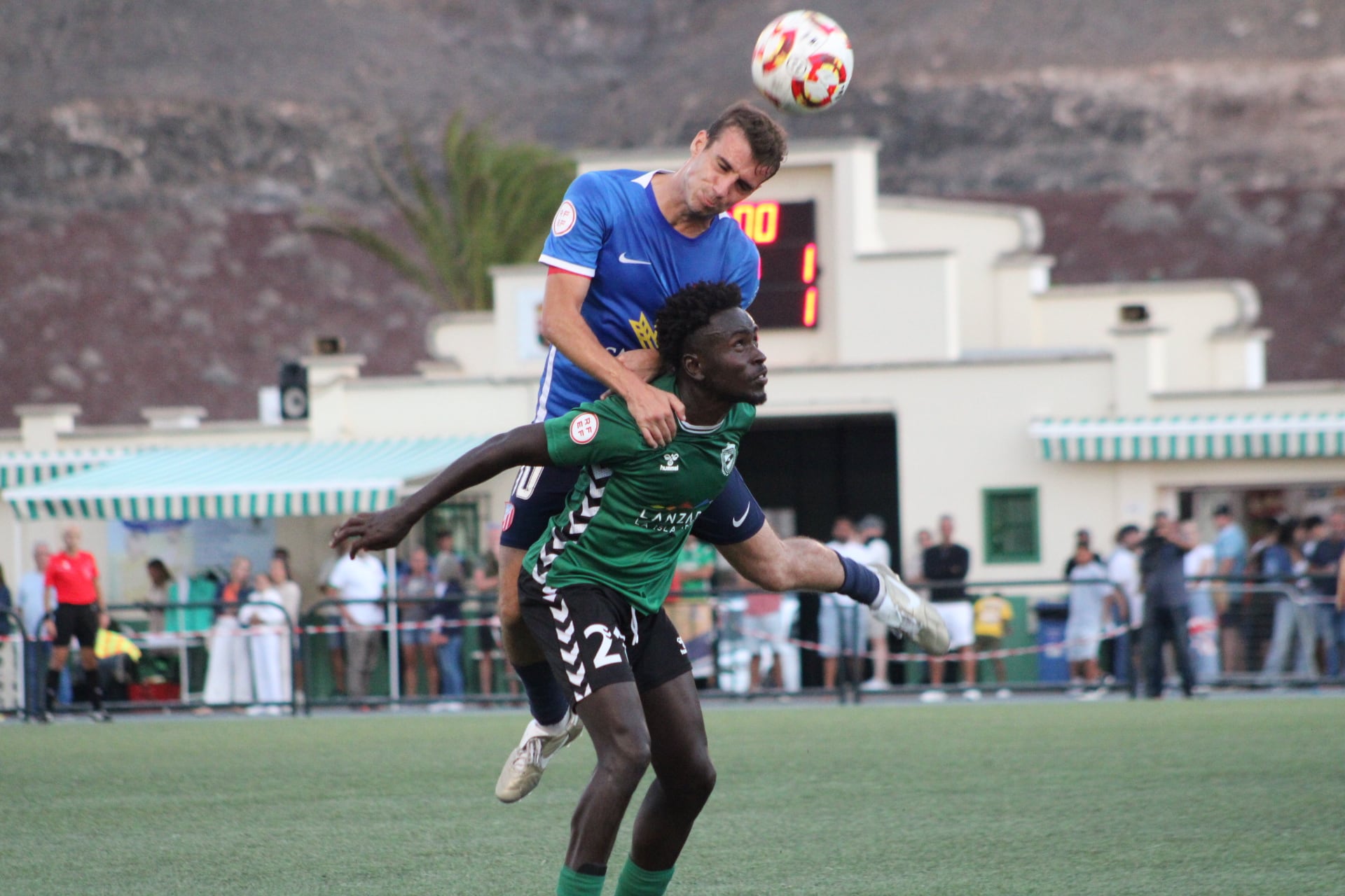 La UD Santa Marta acaba con el sueño de la Copa Federación del Unión Sur Yaiza.