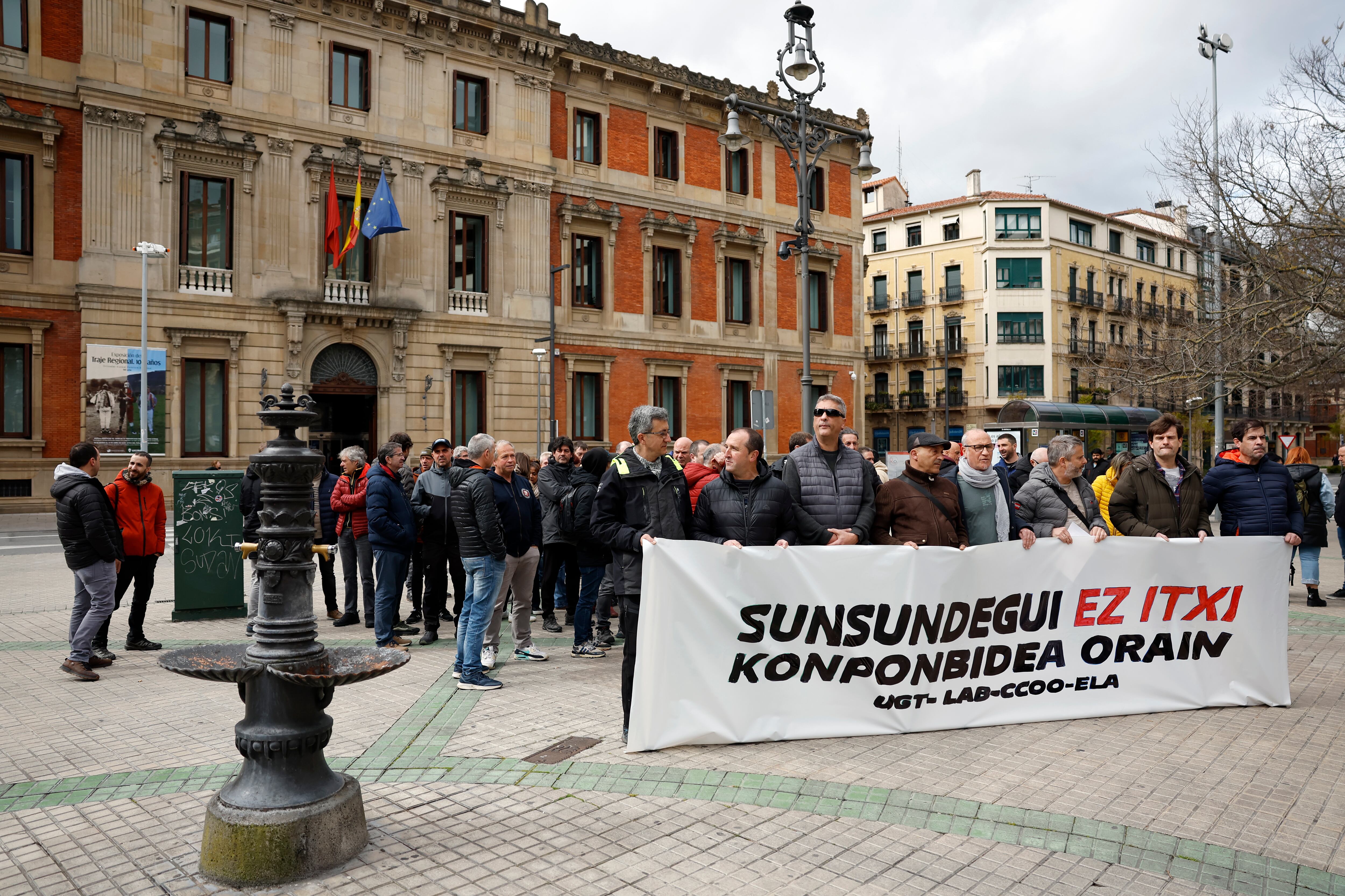 Representantes del comité de empresa de Sunsundegui