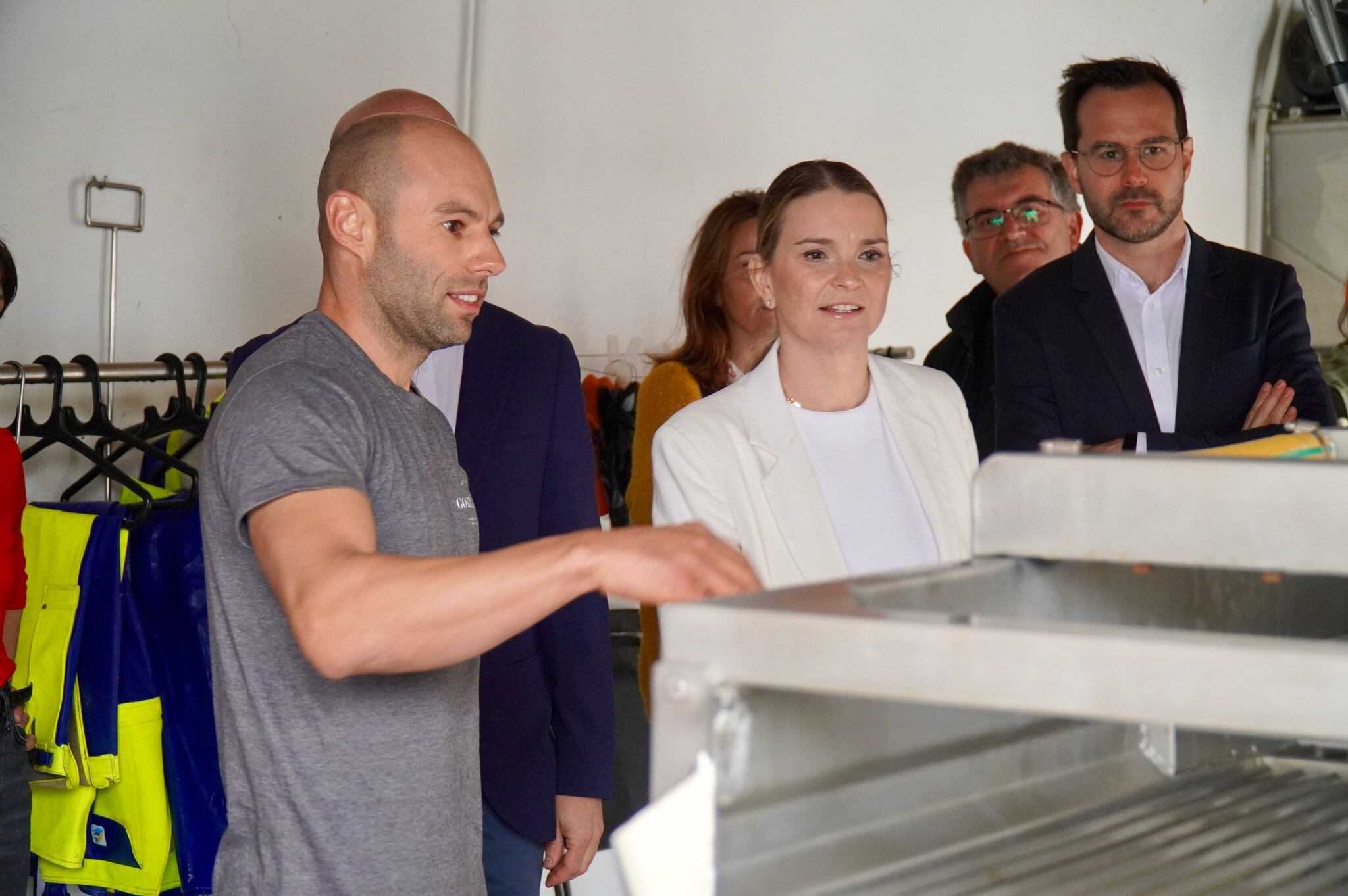 Marga Prohens en su visita a Menorca