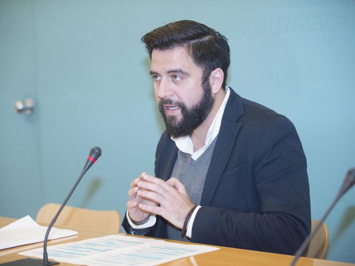 El PSOE se muestra "abierto" a la propuesta del alcalde