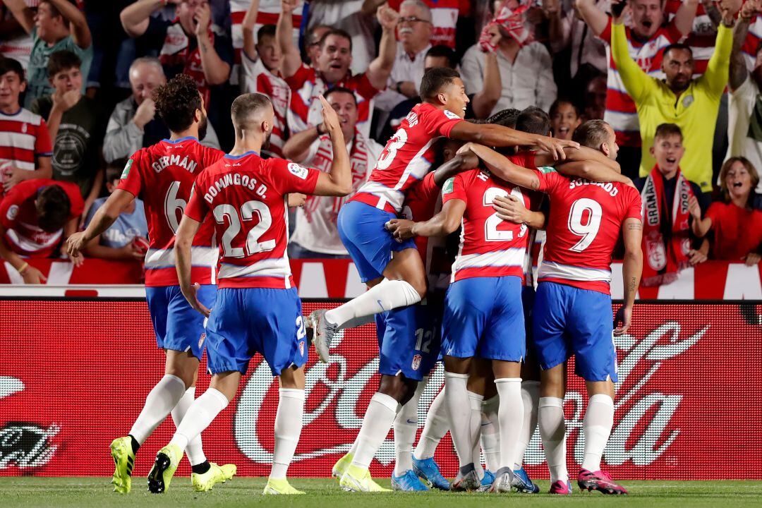 El Granada celebra un gol en LaLiga