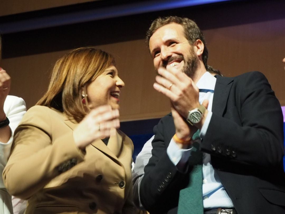 Isabel Bonig y Pablo Casado