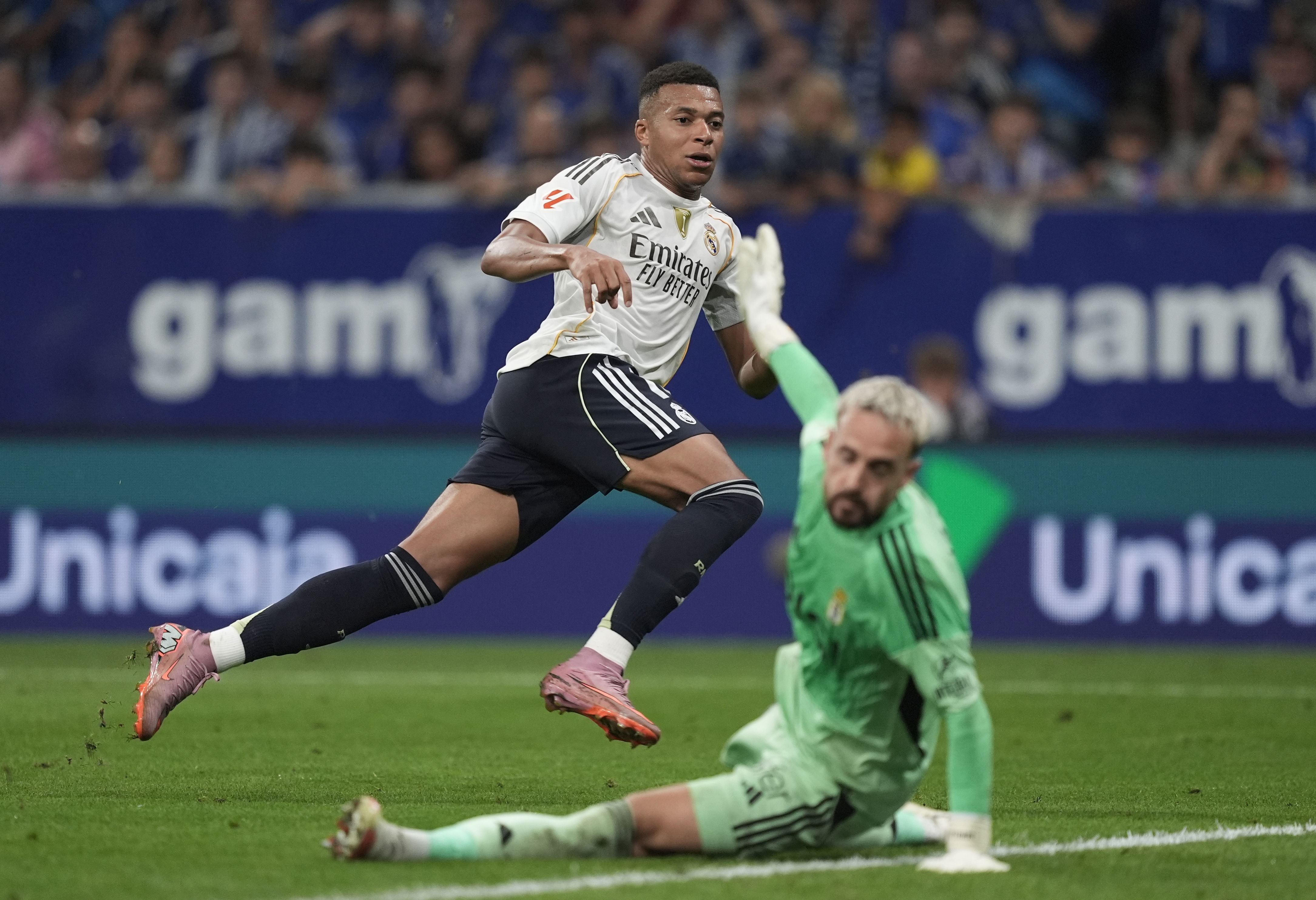 Kylian Mbappé y Aarón Escandell