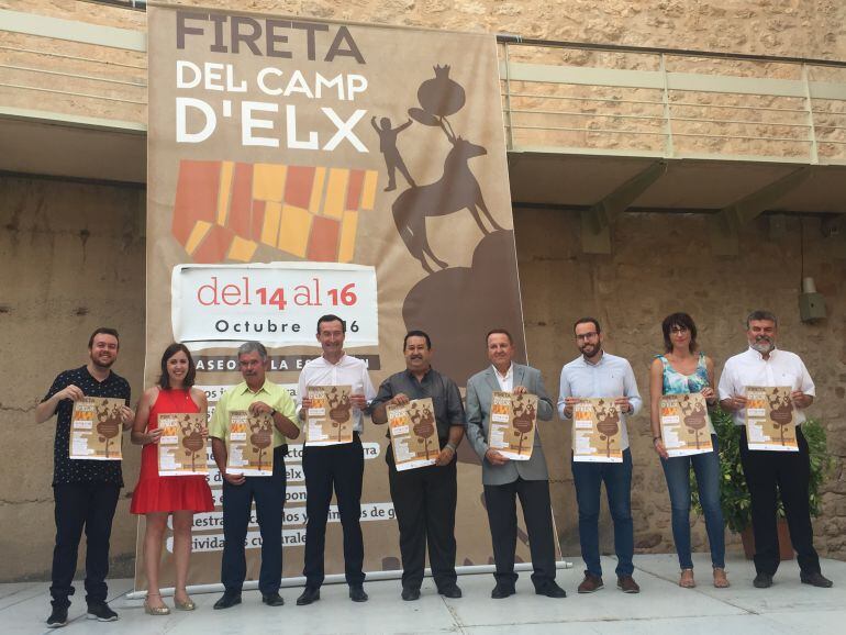 El Palacio de Altamira ha acogido la presentación de la Fireta