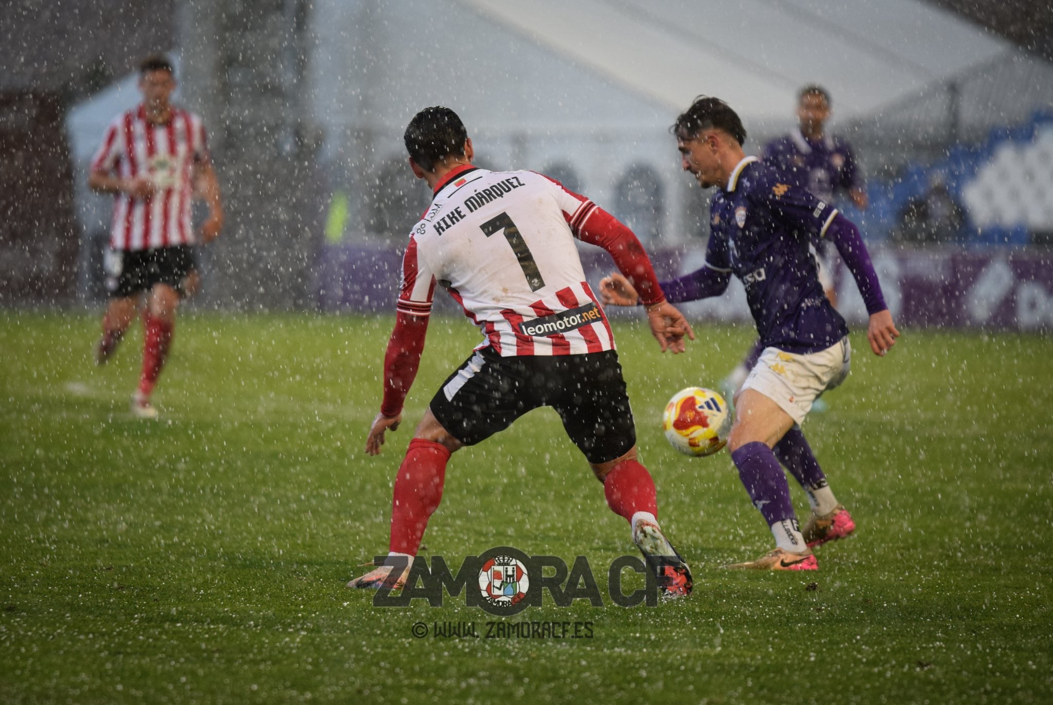 Kike Márquez durante un lance del juego en el Pedro Escartín