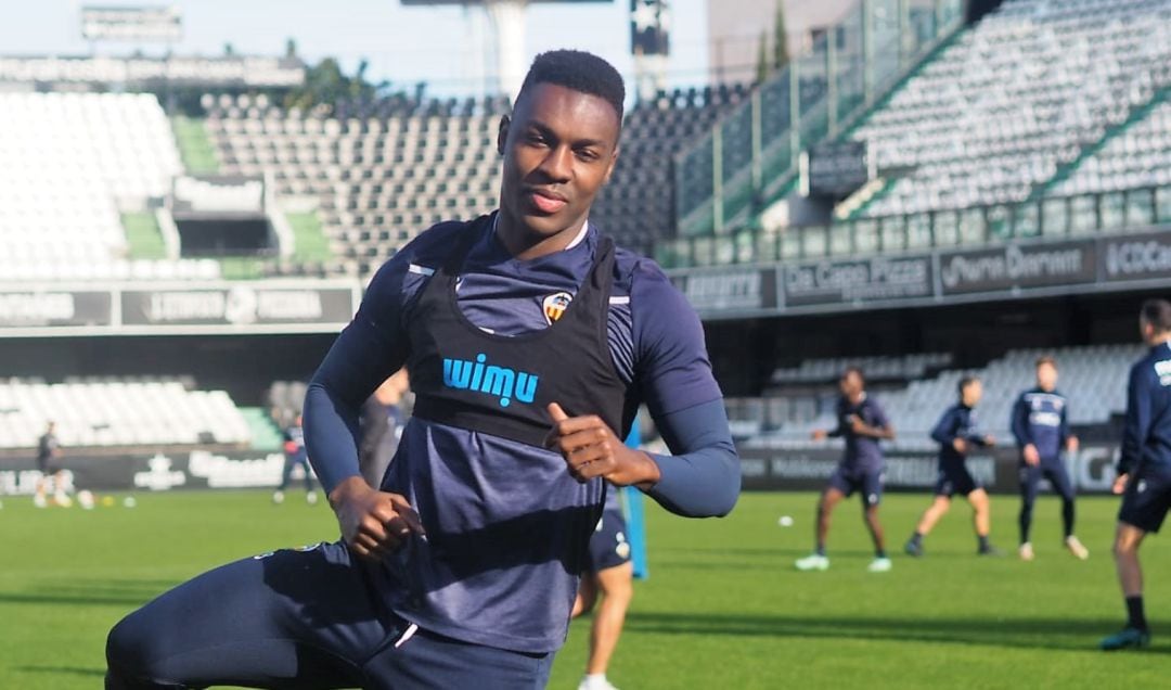 Imagen de Koné en un entrenamiento en Castalia