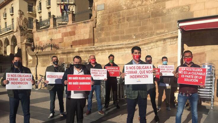 Cierran otros 10 bares en enero y Hostelor dice que Lorca será una "ciudad zombi"