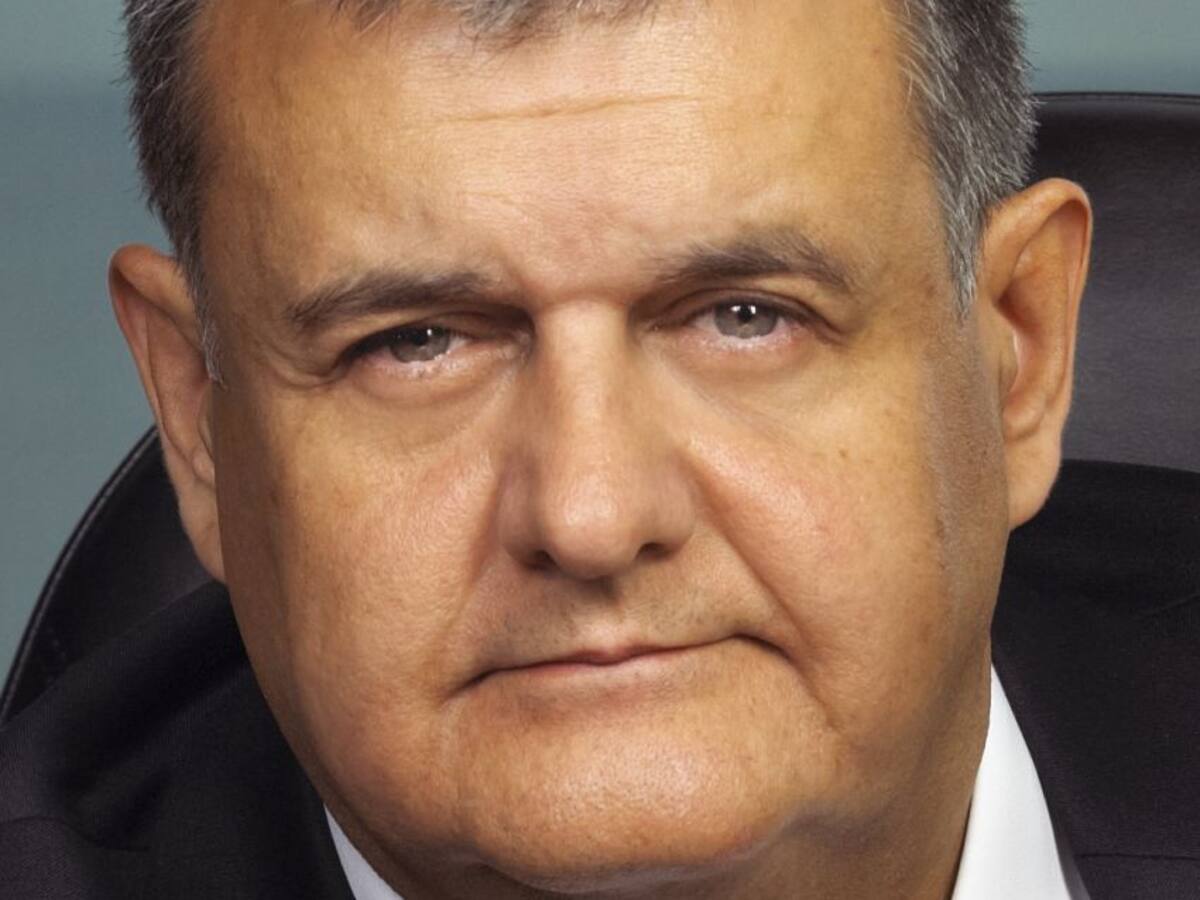 Fermín Navarrina se presentará finalmente frente a Ricardo Cao en las elecciones al Rectorado de la UDC