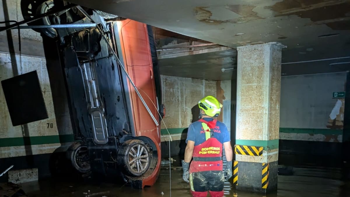 Los Bomberos de Ponferrada se desplazan a Paiporta, la zona cero de la DANA