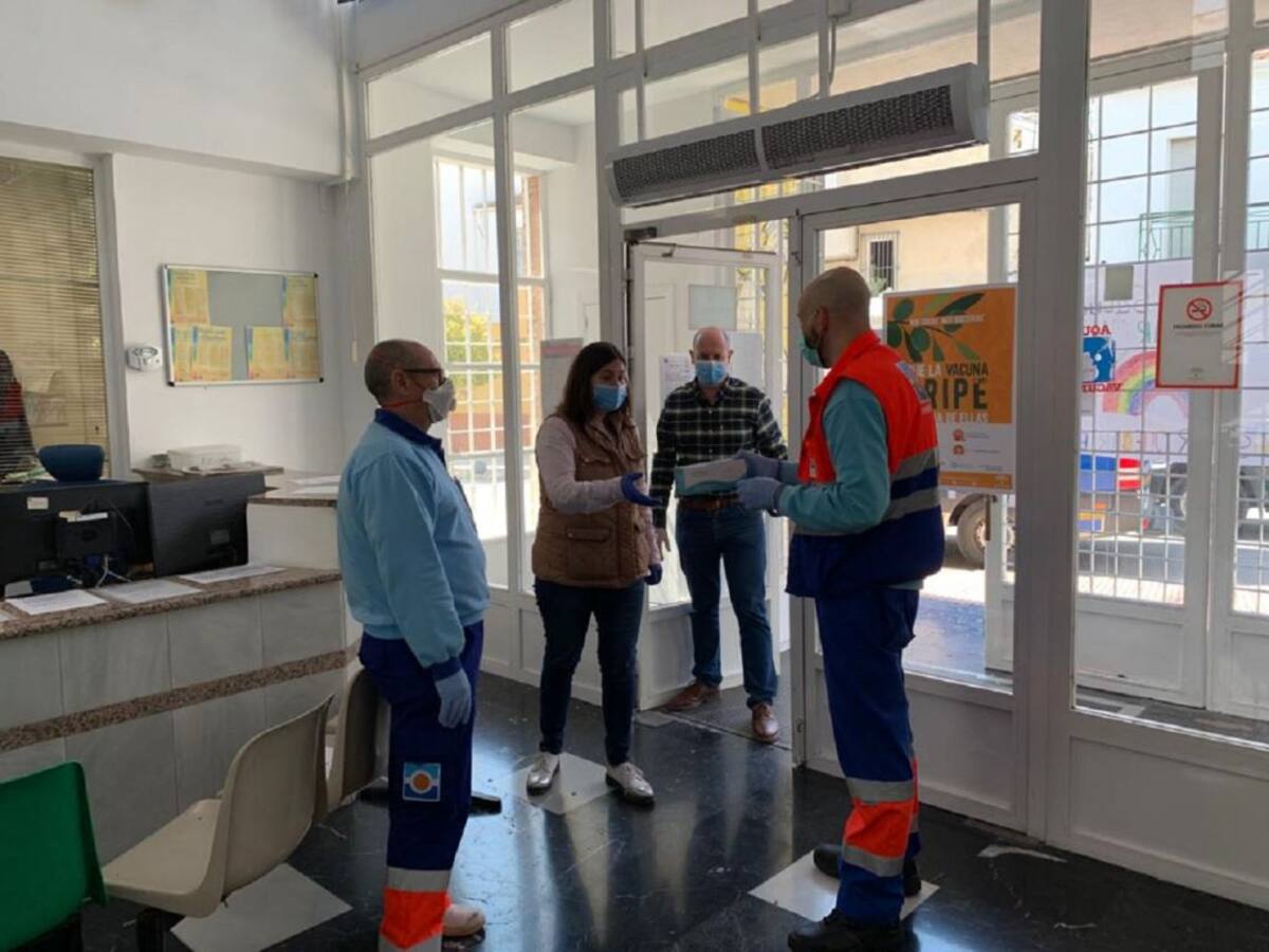 El Ayuntamiento de Jódar reparte 3600 mascarillas