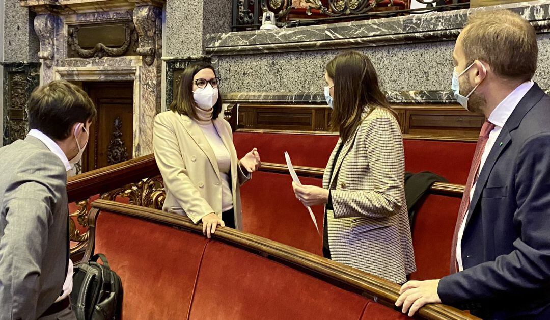 La vicealcaldesa Sandra Gómez junto a los concejales socialistas Borja Sanjuán, Elisa Valía y Aarón Cano