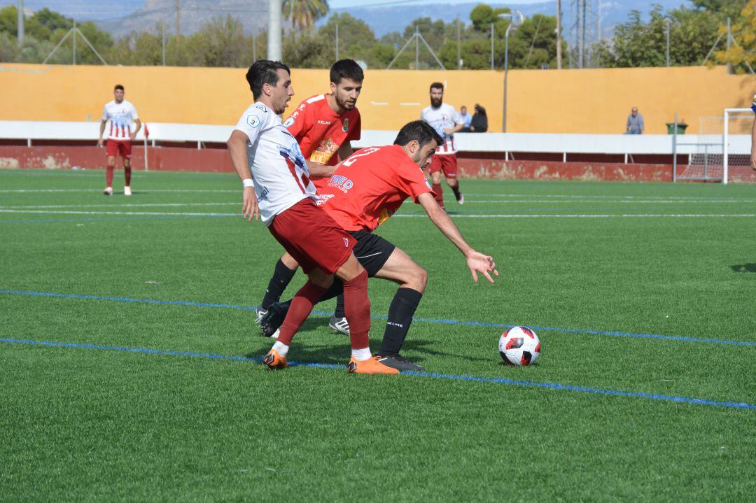 El Eldense se vio superado por el ímpetu del Jove Español San Vicente