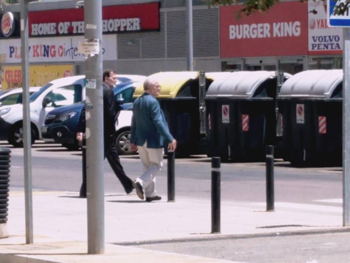 Mariano Rajoy gestiona su situación laboral en Santa Pola