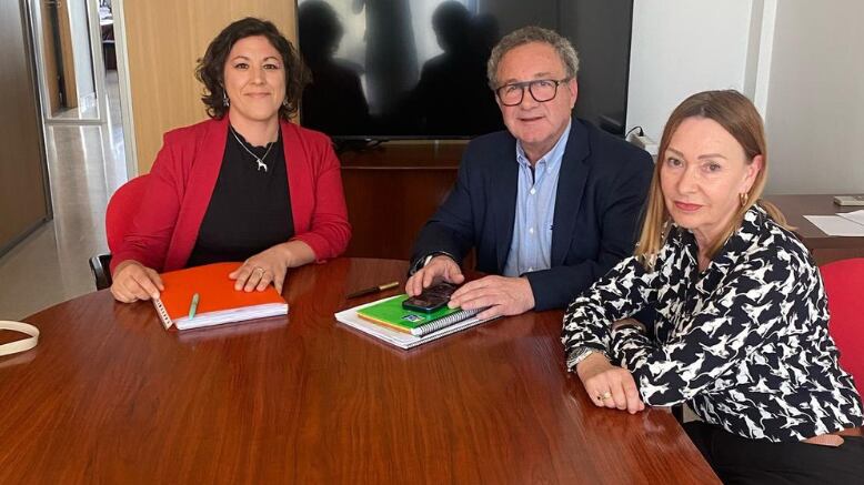 Reunión de Animalistes Vall d'Albaida con Ismael Sanvíctor