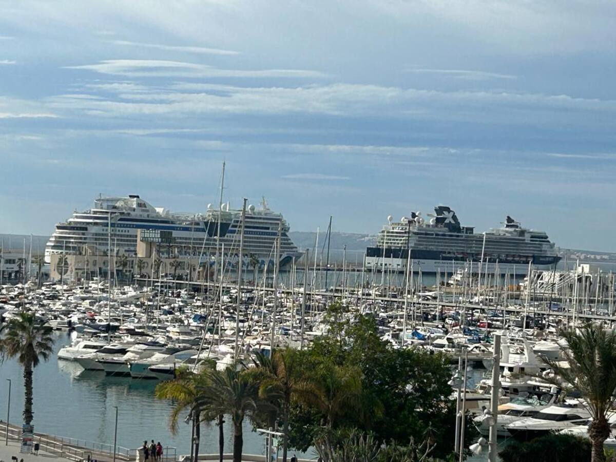 Alicante prepara la llegada de once cruceros con 22.000 pasajeros en dos semanas
