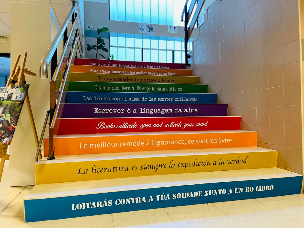 Escaleras del IES Antón Alonso Ríos de Tomiño