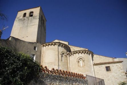 Iglesia de los Santos Justo y Pastor - Museo de los Fueros