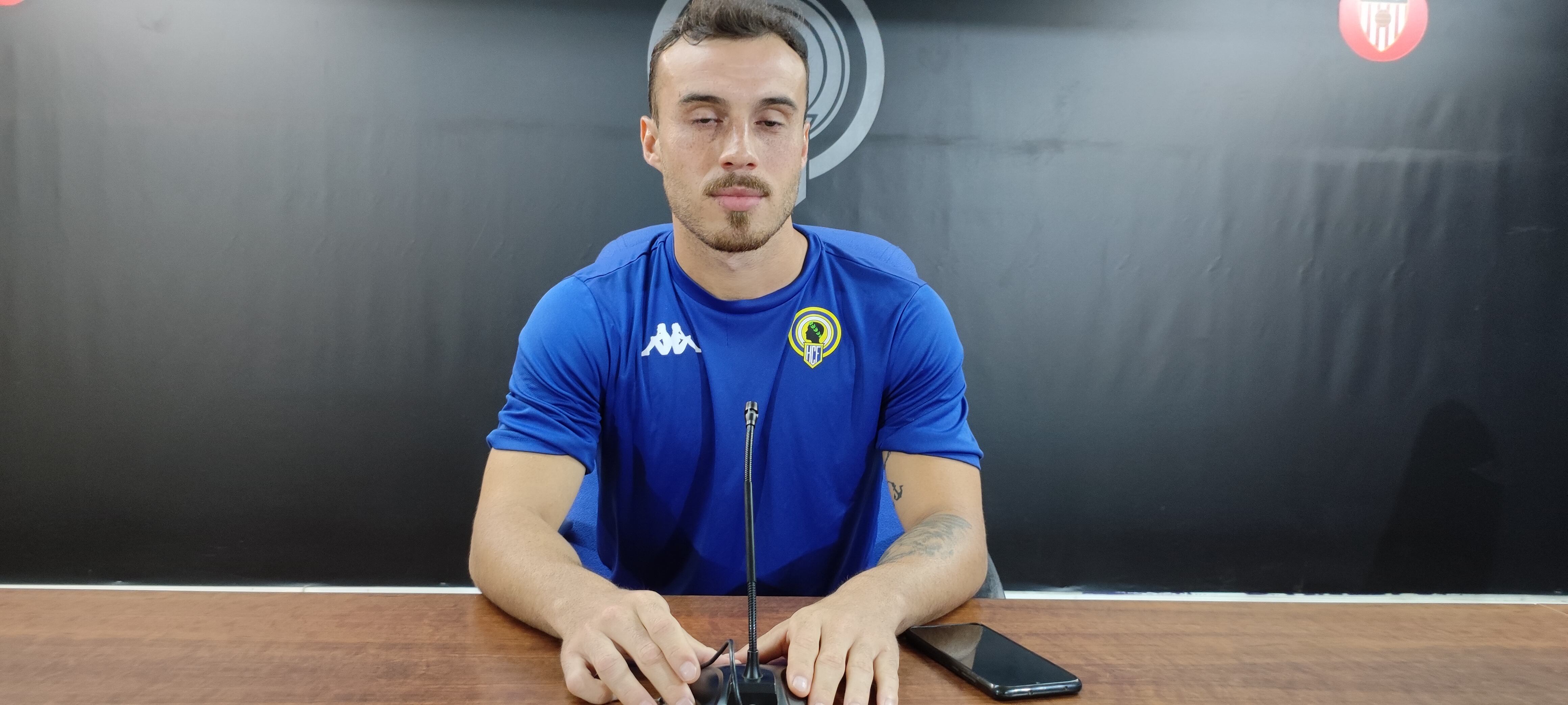 Maxi Ribero, jugador del Hércules CF, en la sala de prensa del Rico Pérez