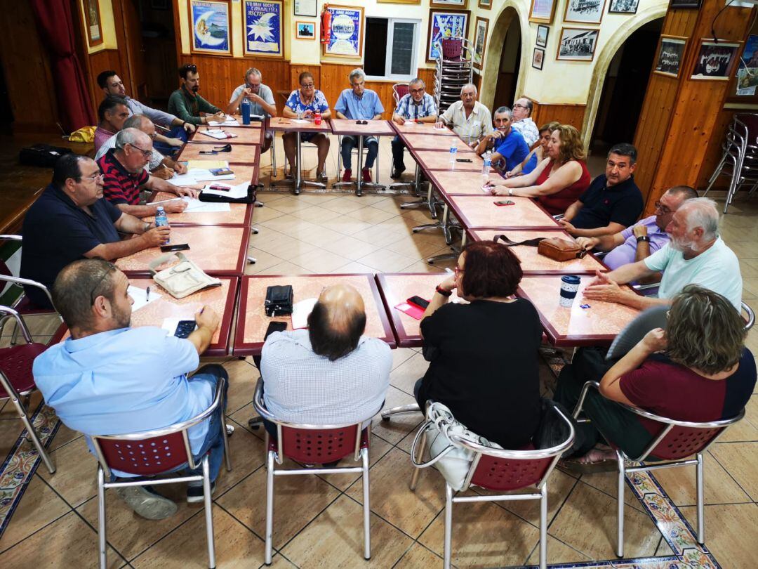 Reunión de la Mesa de Trabajo por La Línea