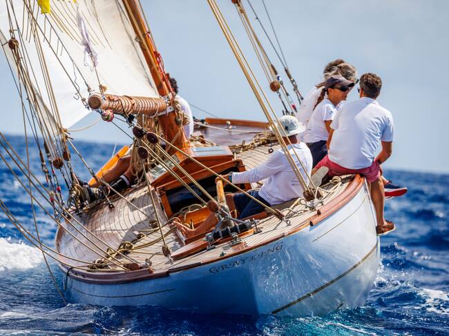 El velero Grayling, botado en 1900, es el buque más antiguo que compite en la flota de la Copa del Rey.