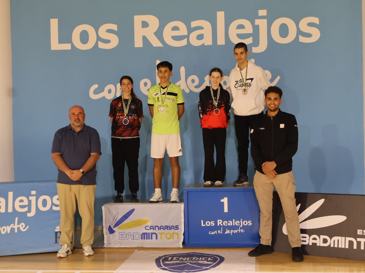El Auria Bádminton Club se trae dos medallas del Máster N1-N4 Los Realejos