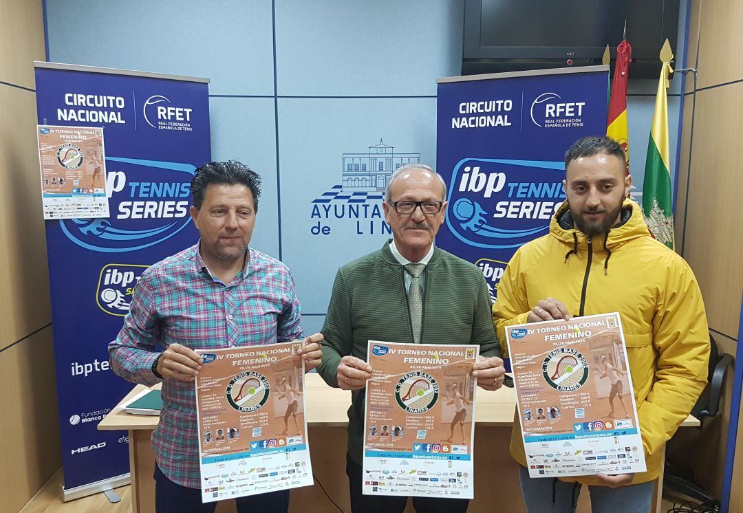 Antonio del Moral, Joaquín Robles y Ricardo del Moral presentan el torneo