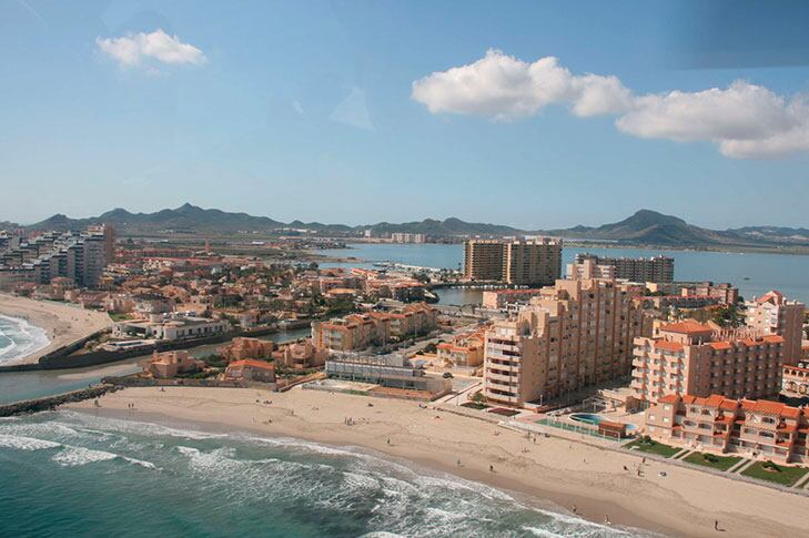 Playa Galúa en La Manga