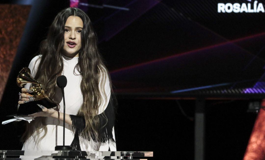 Rosalía se impone por primera vez en los Grammy.